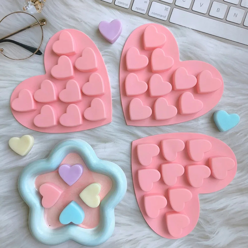 Moule en coeur – Moule silicone rose 10 mini-cœurs individuels
