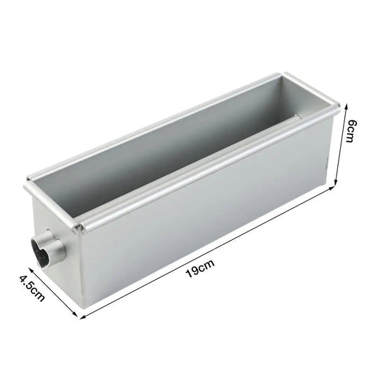 Moule à cake avec insert cœur – Aluminium 19 cm pour effet visuel soigné